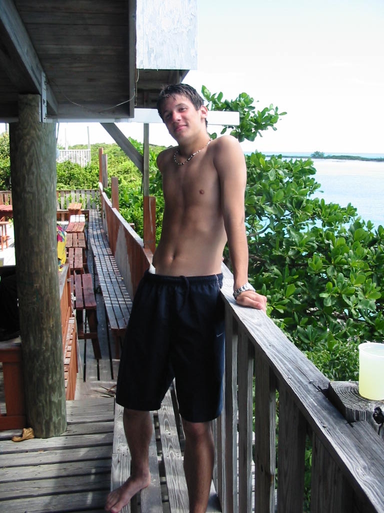 ma_pose.jpg